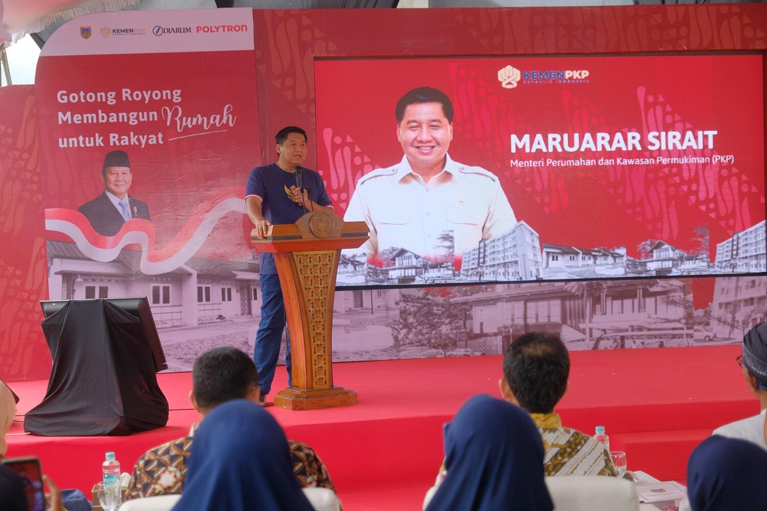 Menteri PKP Cek Langsung Program Bedah Rumah Djarum di Kudus, Warga Makin Nyaman