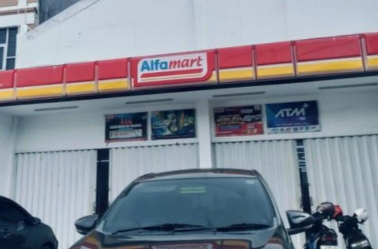 Minimarket di Jalan Kenjeran Dibobol Maling, Pelaku Gondol Rokok dan Uang 50 Ribu