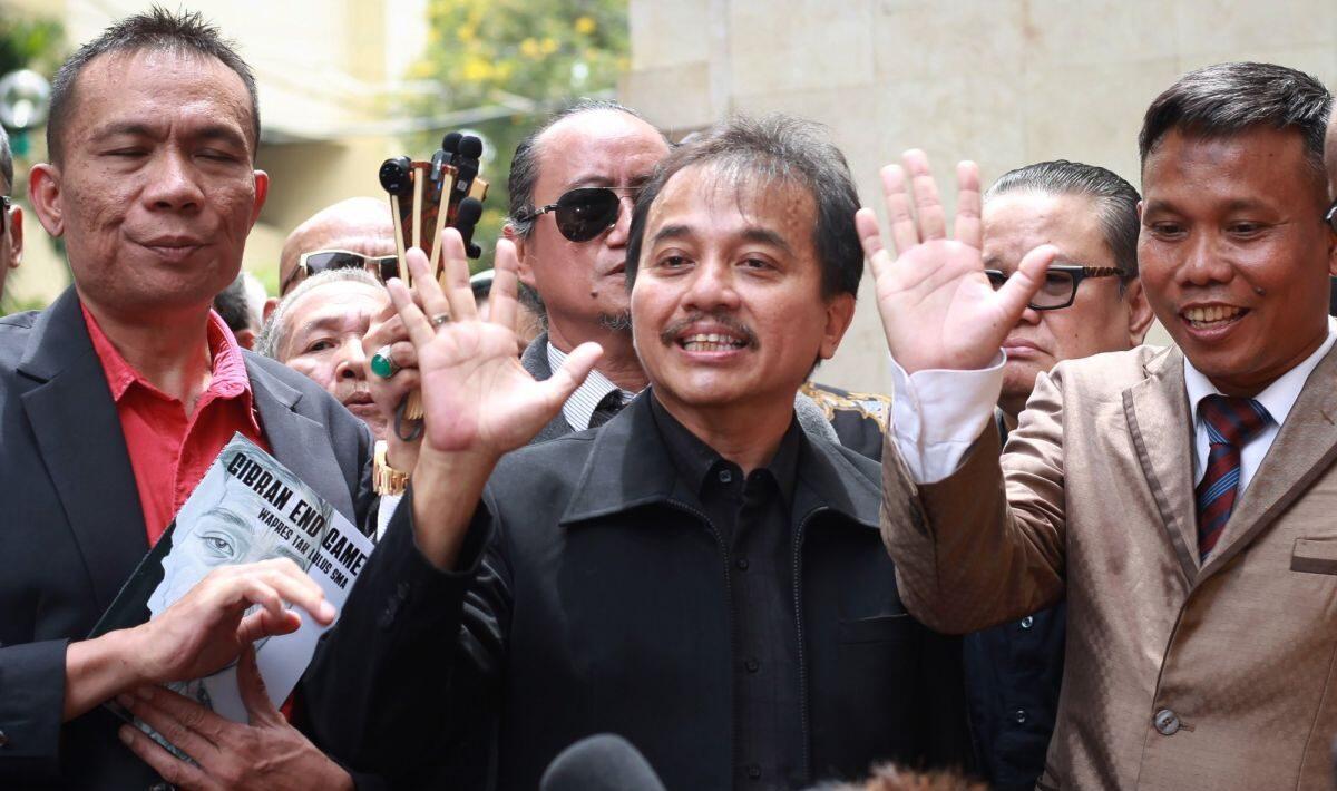 Status Tersangka, Roy Suryo Cs Tetap Dipulangkan Usai Pemeriksaan Lama