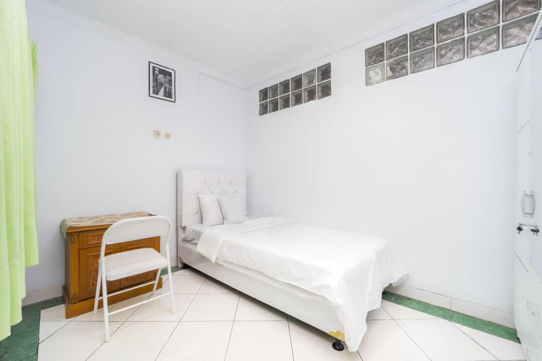 Kost Putri Dekat Kota Kasablanka, Mall Bassura City, Kampus STIS