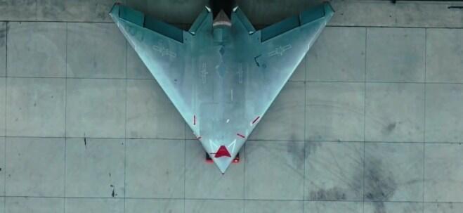 Spesifikasi Masih Dirahasiakan, China Pamerkan Drone GJ-11 Mysterious Dragon