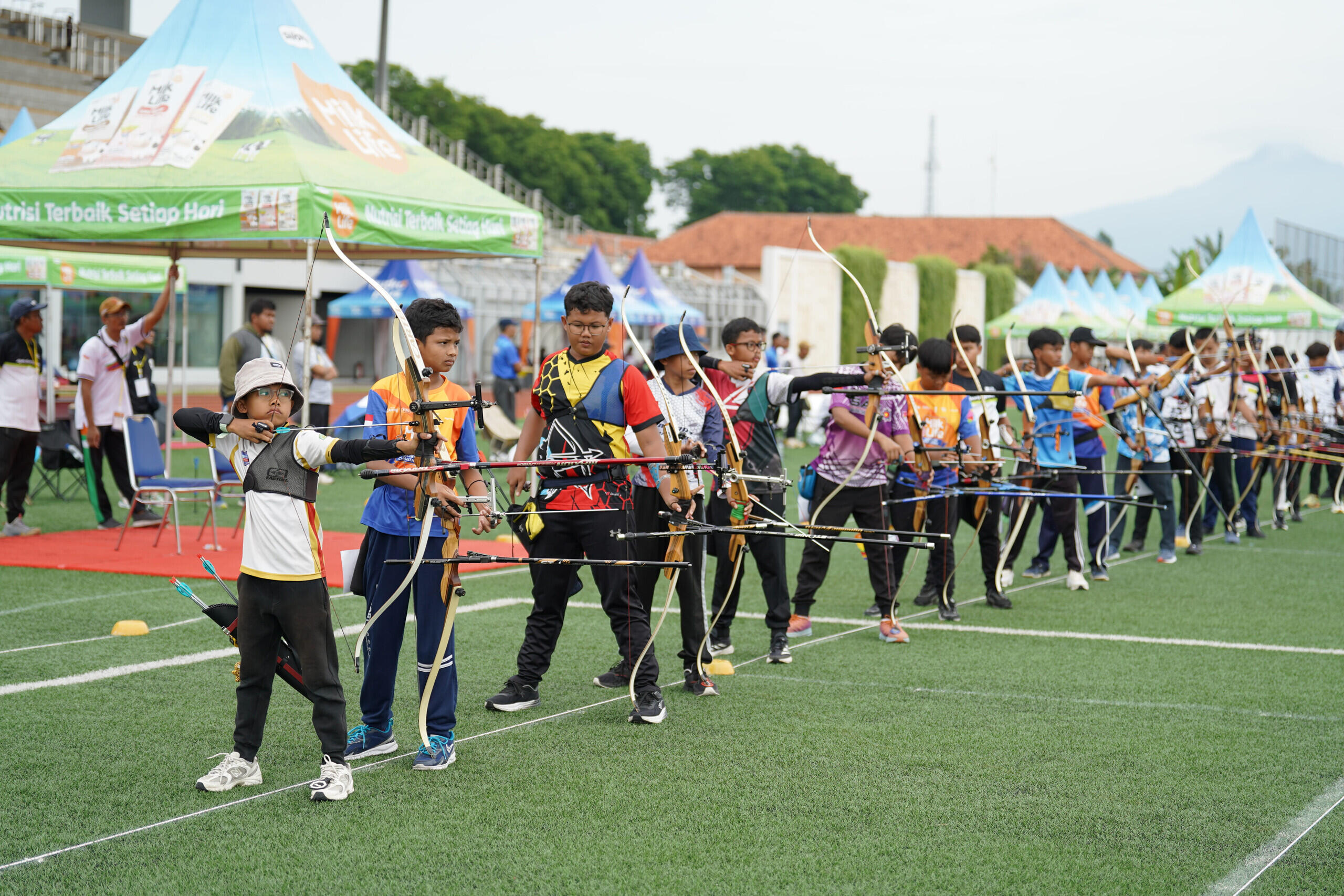 863 Atlet Muda Panahan Unjuk Potensi di MilkLife Archery Challenge 2025 Seri 2