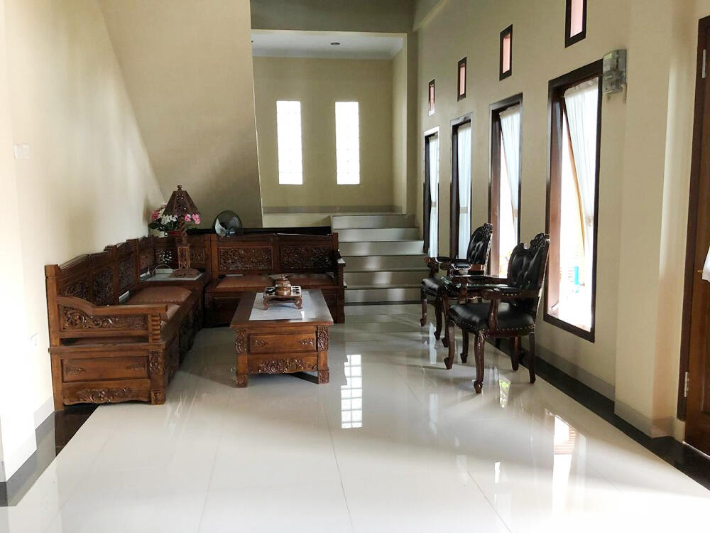 Kost, Homestay, Penginapan Harian Mingguan Bulanan di Ternate Dekat Kantor BPK RI