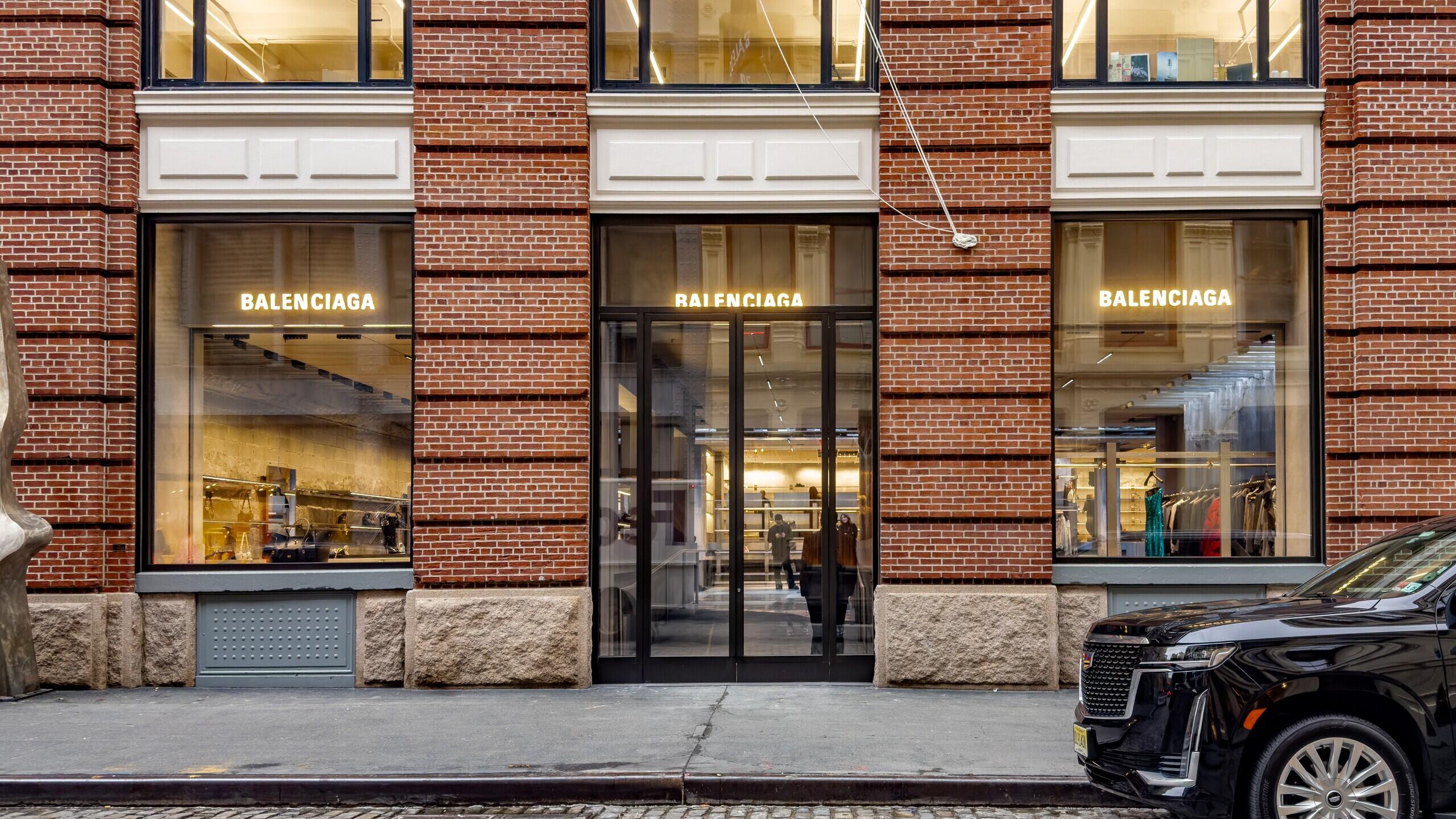 Tren Pekan Mode Paris Musim Semi dan Panas 2026: Para Buah Bibir