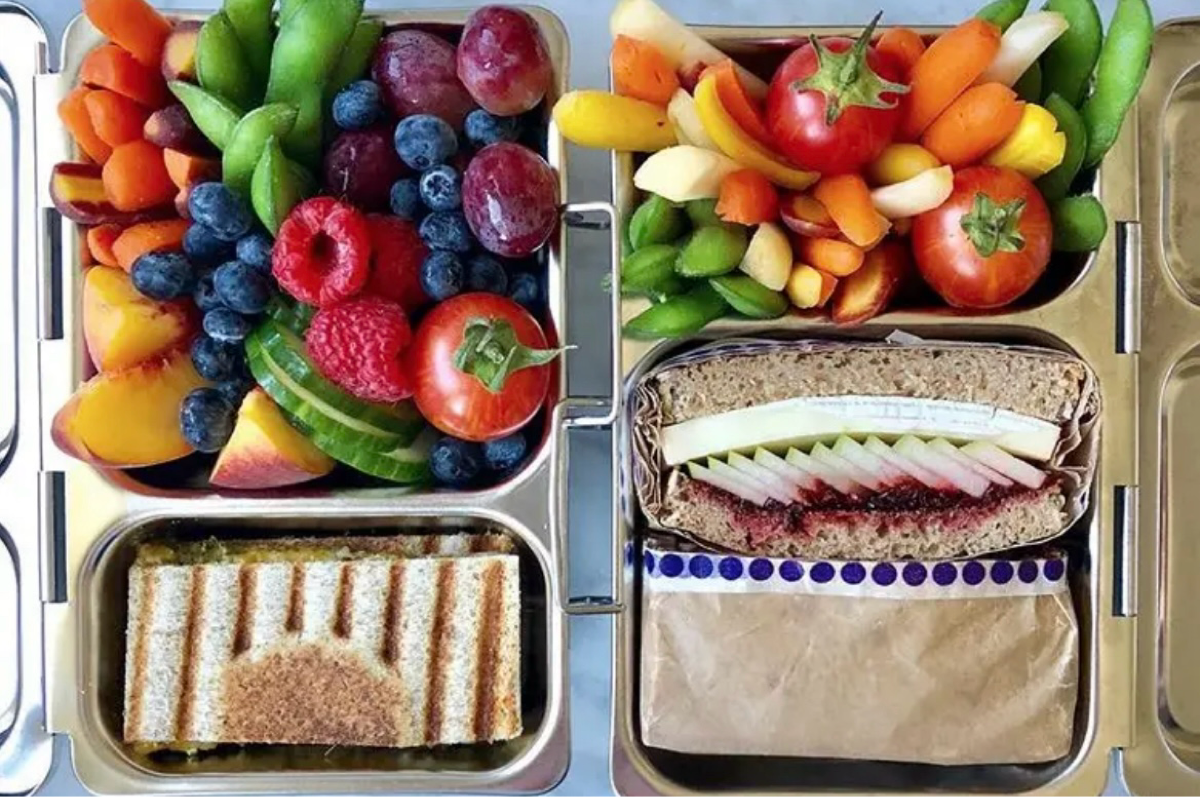 Rakyat dan Dapur MBG Berebut Telur, Prabowo Minta Menu Diubah Pakai Daging Sapi 