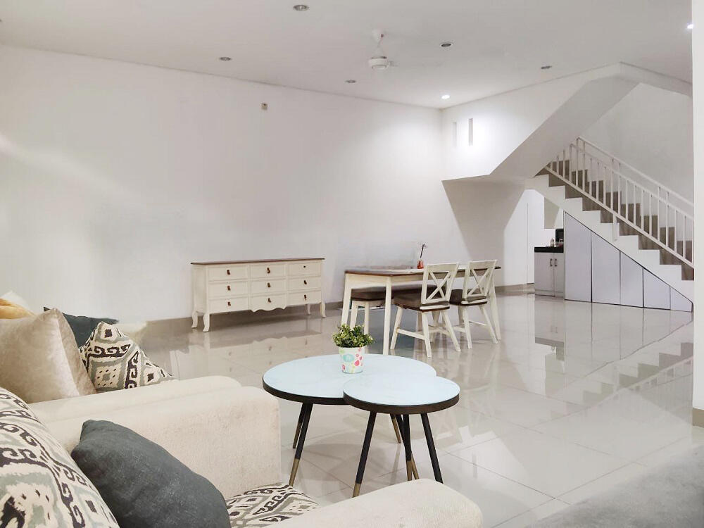 Sewa Rumah di Pejaten Timur Dekat UNINDRA Universitas Indraprasta, Gedung ANTAM