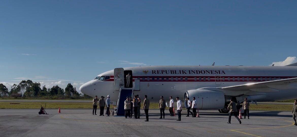 Setelah Mendarat di Silangit, Prabowo Segera ke Tapteng untuk Cek Bencana