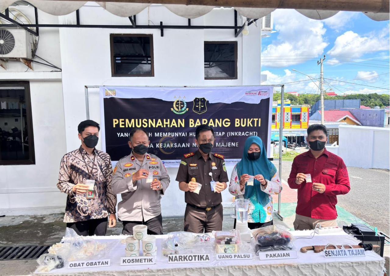 RUTAN MAJENE DUKUNG PELAKSANAAN PEMUSNAHAN BARANG BUKTI