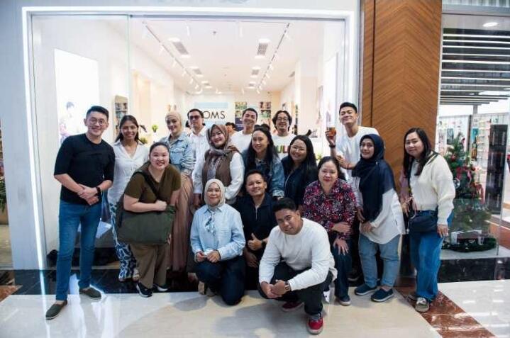 TOMS Gelar Community Gathering di Pondok Indah Mall 2, Perkuat #PurchaseWithPurpose