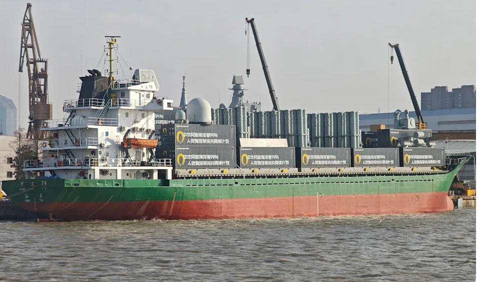 Penampakan Kapal Kargo China yang Penuh dengan Peluncur Rudal Modular 