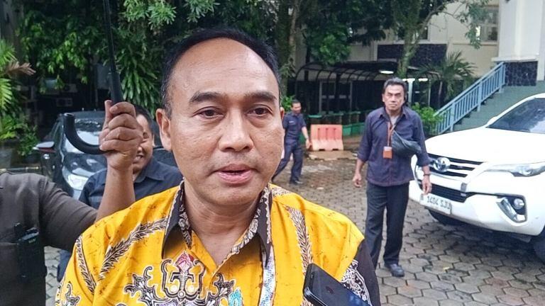 Dindin Saprudin Ketua Fraksi Golkar DPRD Kota Depok Siap Bersinergi Bangun Depok