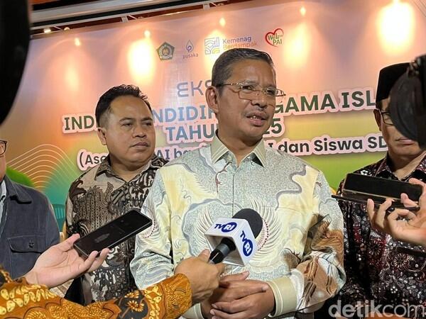 58,26 Persen Guru Agama Islam SD Belum Fasih Baca Al-Qur'an
