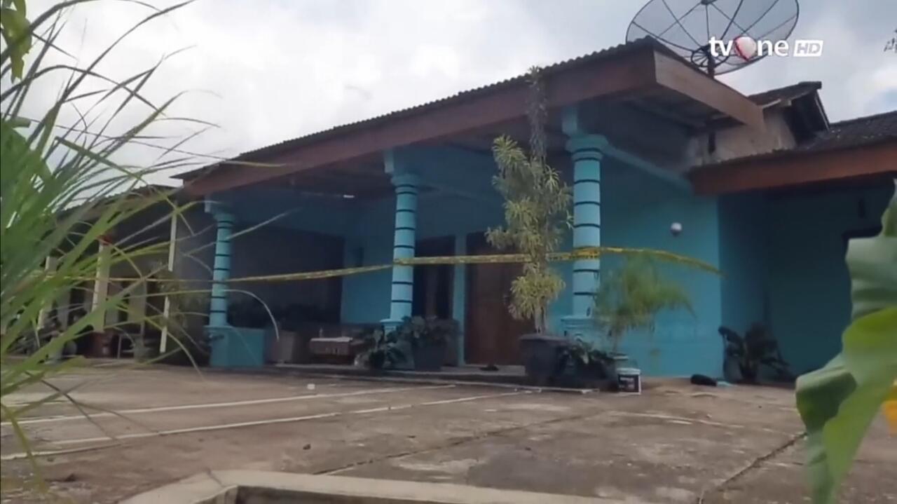 Berakhir Dibunuh dan Dicor, Asmara Fatal Janda Pemilik Avanza dan Sopir Bus