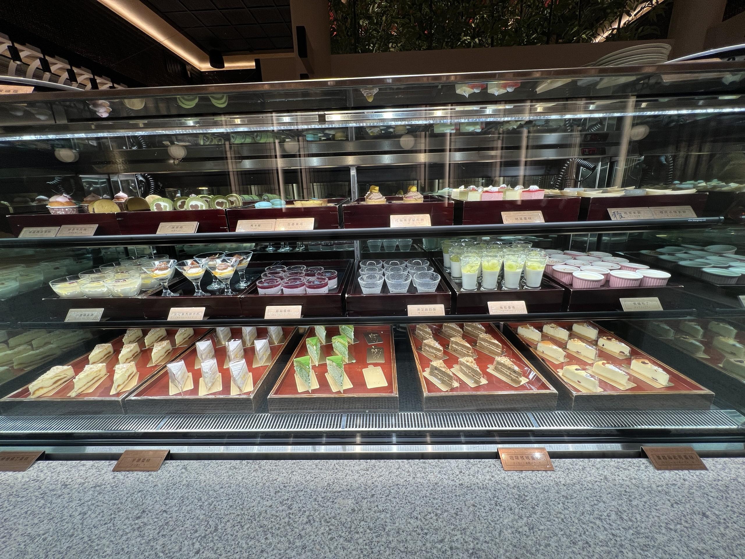 Investigasi Kuliner: Shinyeh NAGOMI Taipei Buffet Top 3 Dunia Versi CHEWING BROTHER!