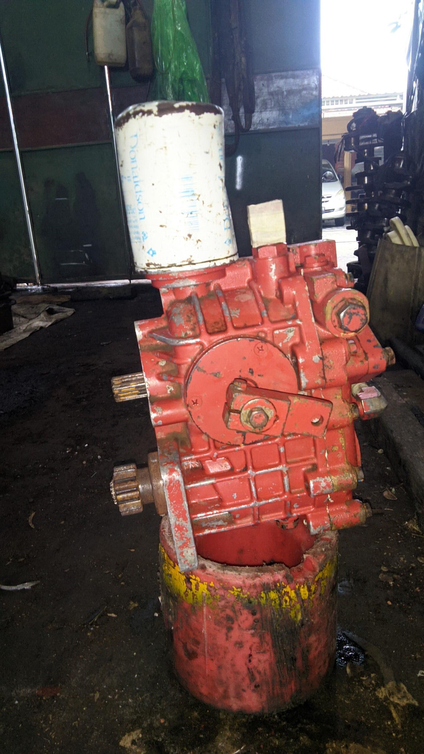 Pompa hidrolik dan motor pump