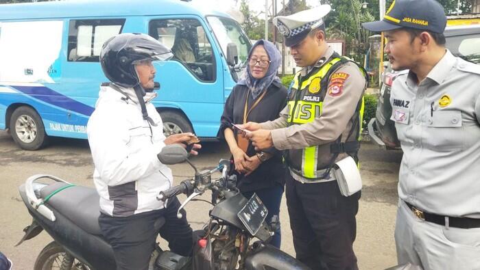 Minim Pendapatan Pajak, Samsat Pandeglang Lakukan Razia Kendaraan