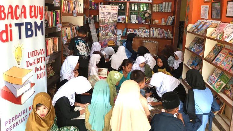Hikmah Puasa: Jauhi Tukang Gosip