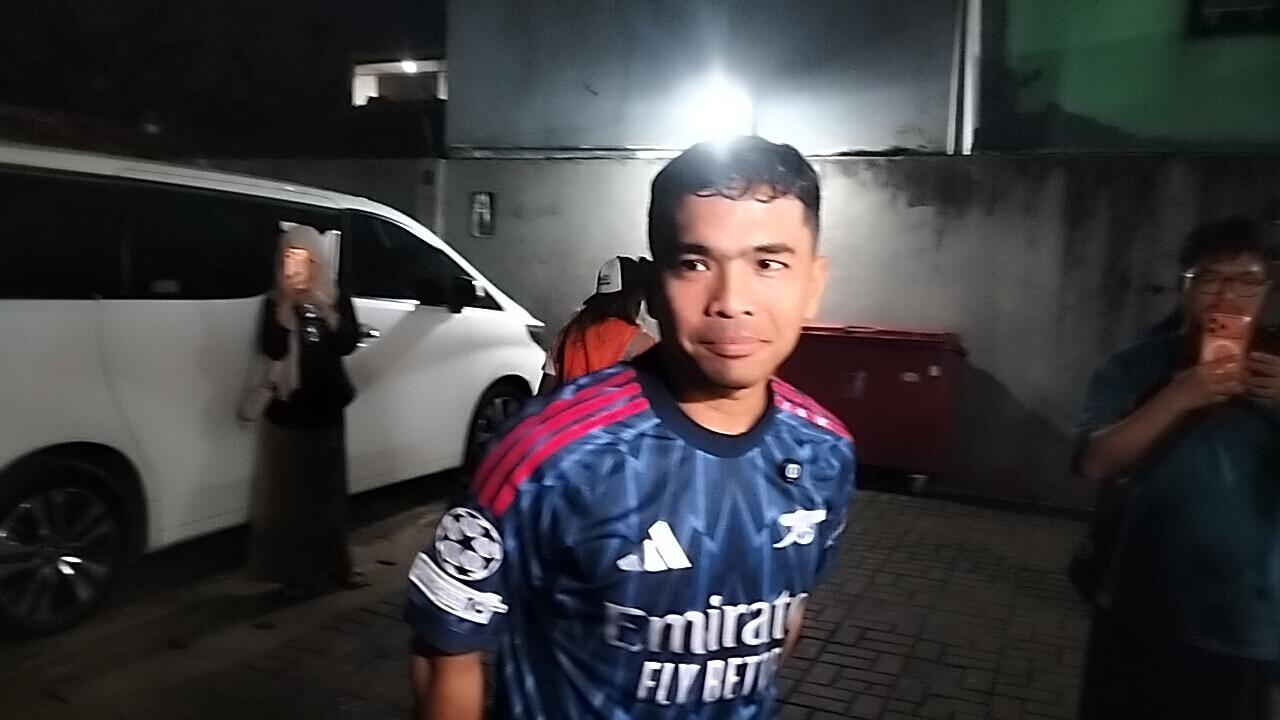 Putra Siregar Beri Kado Spesial iPhone 17 Couple untuk Lesti &amp; Rizky Billar