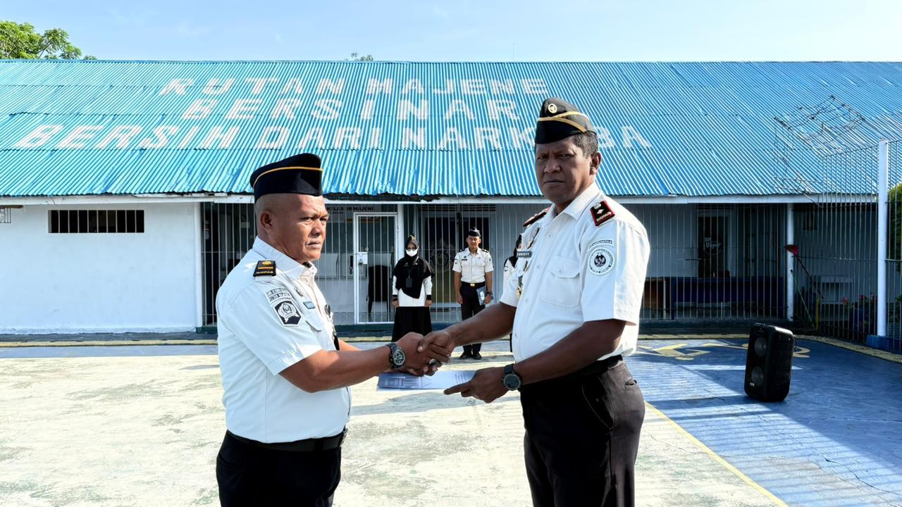 Rutan Majene Gelar Pelantikan Kenaikan Pangkat Pegawai