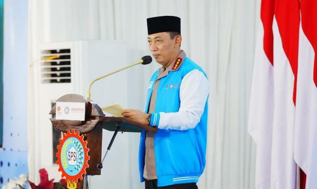 Kapolri di Depan Para Buruh: Satukan Tekad Menyongsong Indonesia Emas 2045!