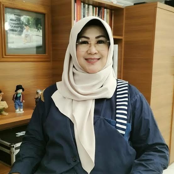 Pesan Rismon Sianipar untuk Dokter Tifa: Masih Ada Pintu Maaf Terbuka dari Jokowi