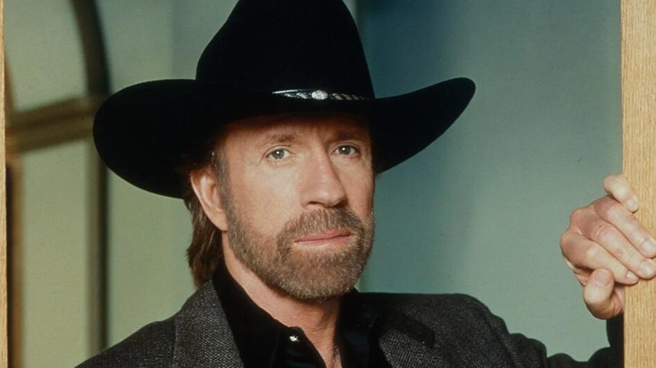 Chuck Norris Dies at 86