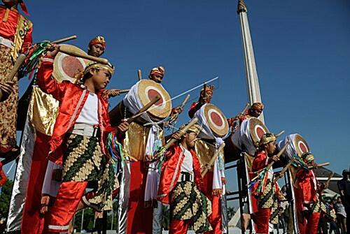 Rampak Bedug Denis Balik Nama