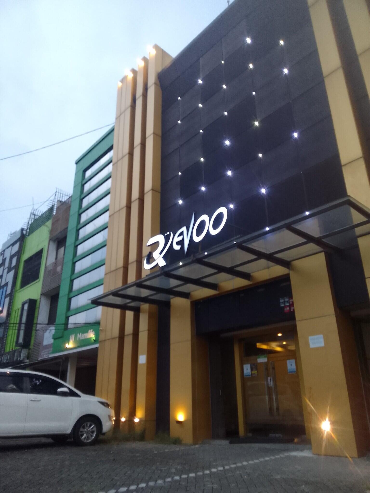 Revoo Karaoke Pondok Indah - Executive KTV Jaksel