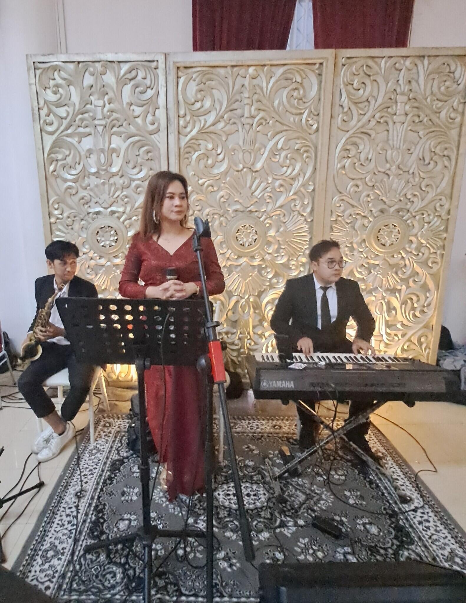Organ Tunggal Parmonas Studio