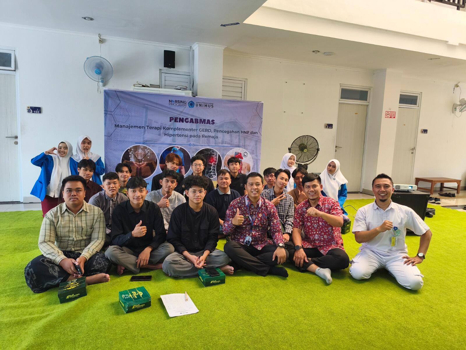 Prodi Spesialis KMB Unimus Semarang Gelar Pengabmas di Pesantren