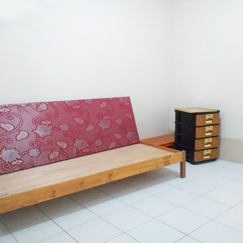 Kost Putri Dekat Universitas Telkom Bandung, Transmart Buahbatu, Oetomo Hospital