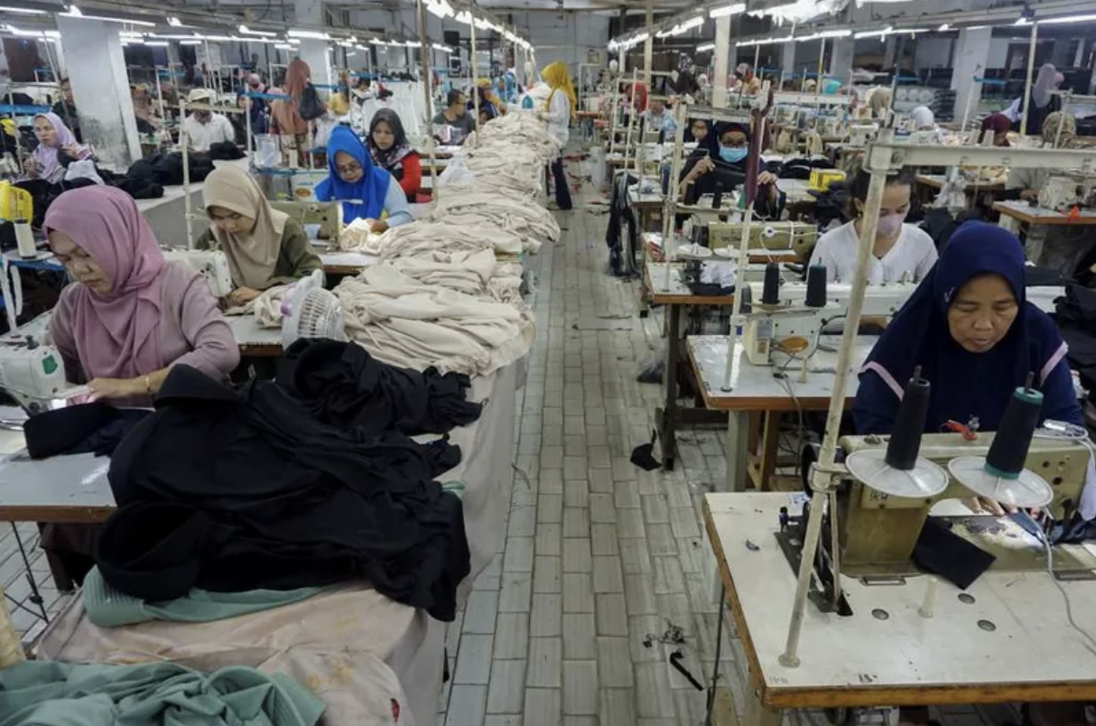 Harga Bahan Baku Tekstil Naik 40 Persen, Industri Tertekan Dampak Konflik Global