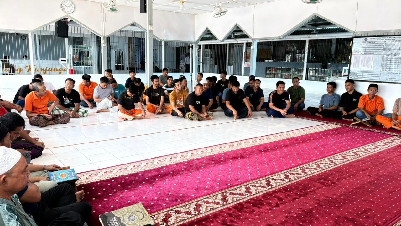 Rutan Majene dan Kementerian Agama Kabupaten Majene Hadirkan Siraman Rohani