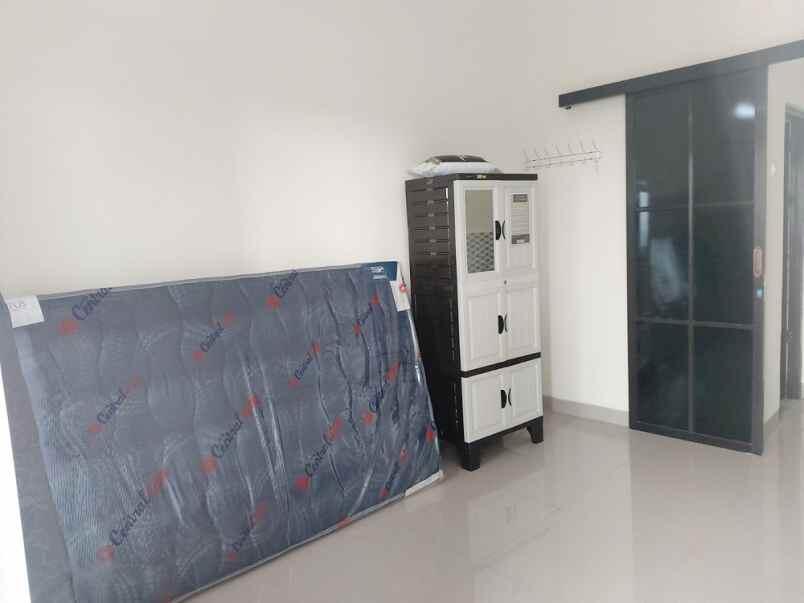 Kost Putri Dekat UNIMUS Semarang, UNDIP Semarang, RSD K.R.M.T. Wongsonegoro