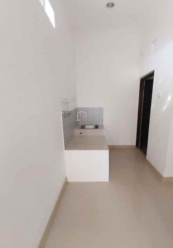 Kost Putri Dekat UNIMUS Semarang, UNDIP Semarang, RSD K.R.M.T. Wongsonegoro