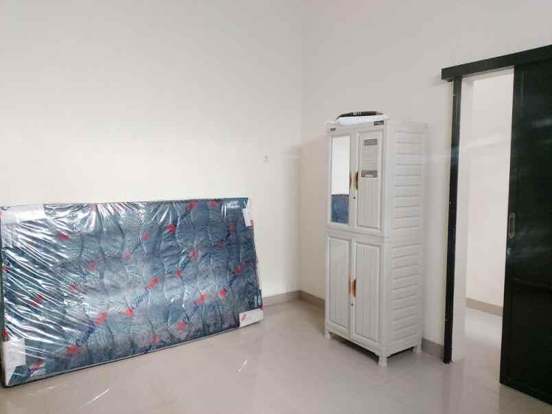 Kost Putri Dekat UNIMUS Semarang, UNDIP Semarang, RSD K.R.M.T. Wongsonegoro