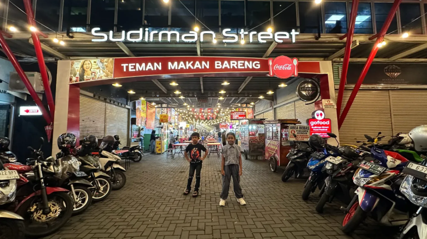 Wisata Nongkrong Dekat Stasiun Bandung Gratis