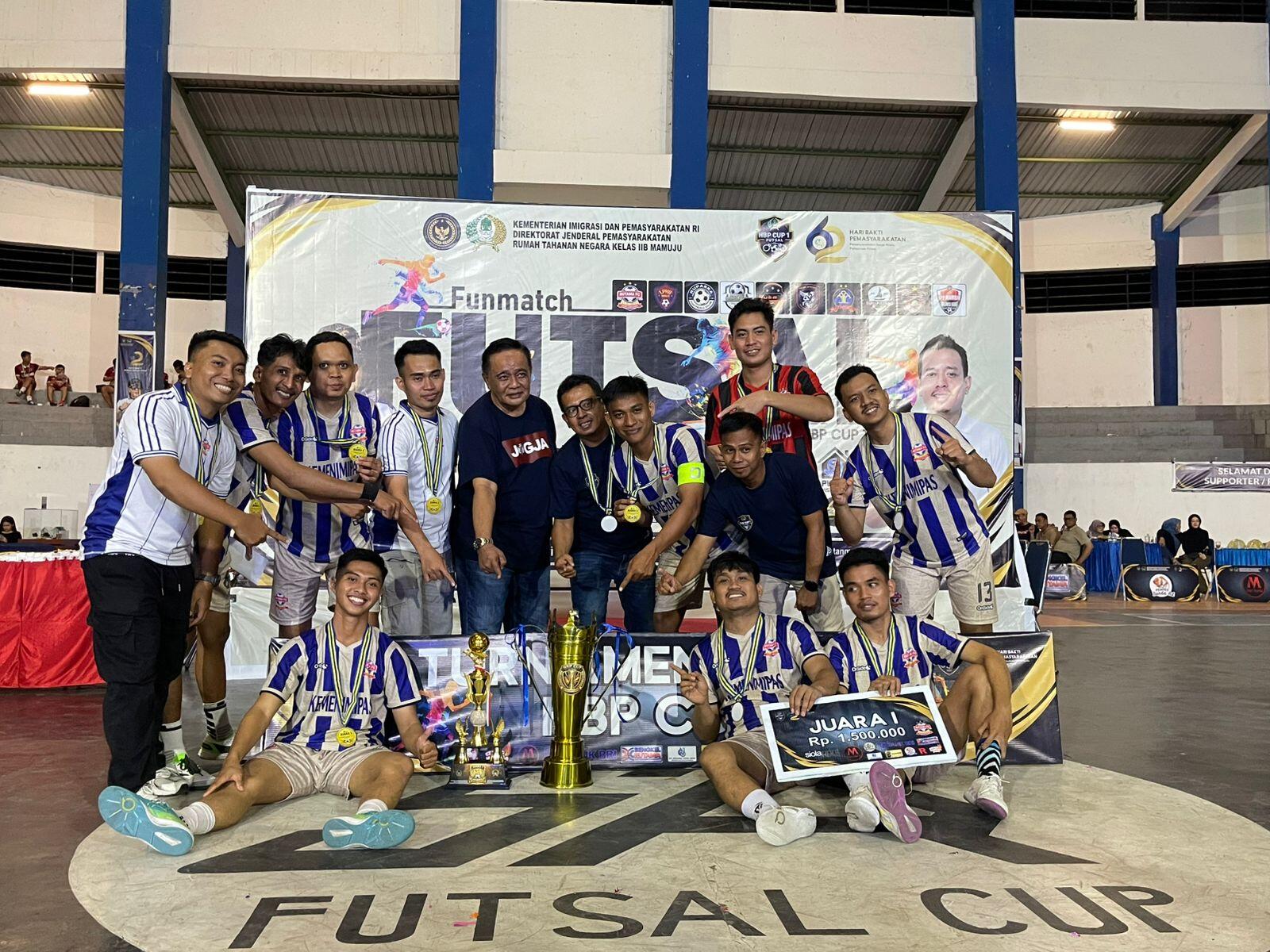 Rutan Mamuju Juara HBP Cup I Usai Tumbangkan Lapas Mamasa Lewat Drama Adu Penalti