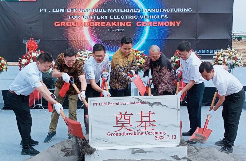 Perencana Acara Ground Breaking Dll