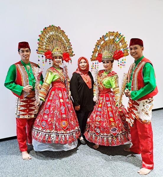 Tari Nusantara Ci Sarah
