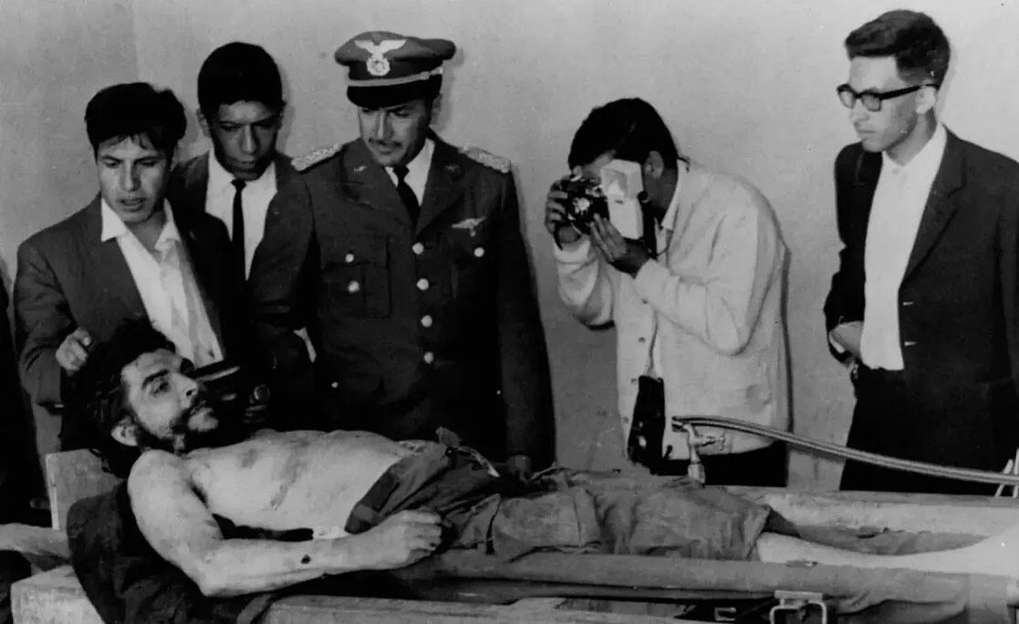 Mayat revolusioner Ernesto &ldquo;Che&rdquo; Guevara (Kurang DP)