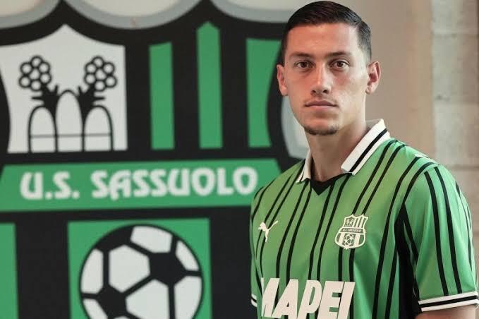 Sassuolo Menang Lawan Milan, Akankah Jay Idzes Dijual?