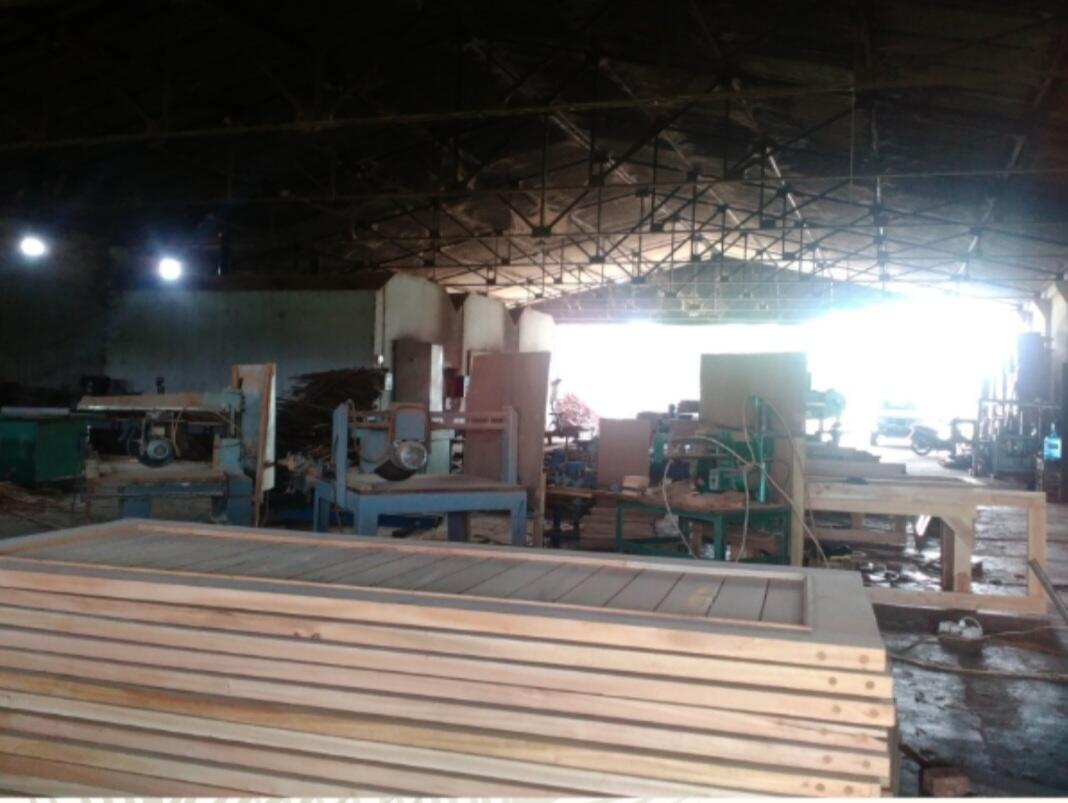 DIJUAL Workshop Furniture Purworejo LT 2.893/1.000 SHM, Listrik 35kVA