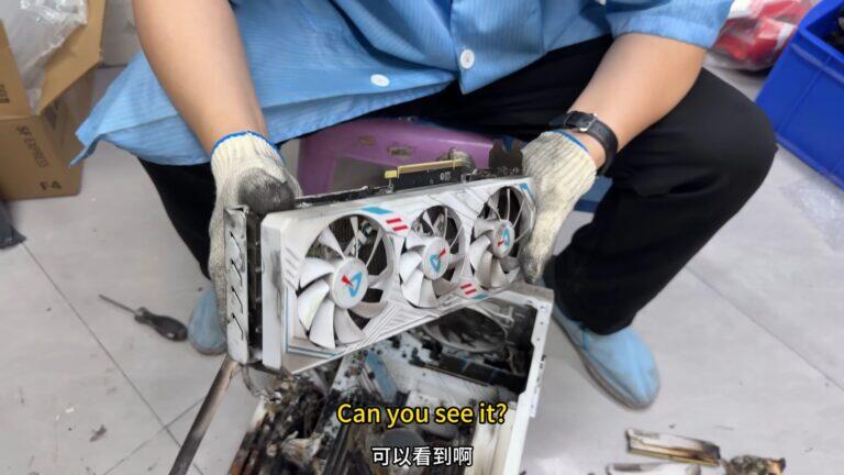 GeForce RTX 3070 ini berhasil diselamatkan setelah di sambar petir dan kebakaran!