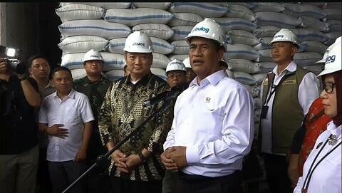 Importir Malaysia Datang ke Surabaya Minta Beras RI 500 Ribu Ton