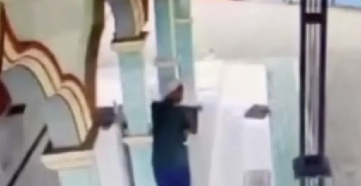 Buruh Harian di Bangkalan Ditangkap usai Curi Uang Kotak Amal Masjid Rp44 Ribu