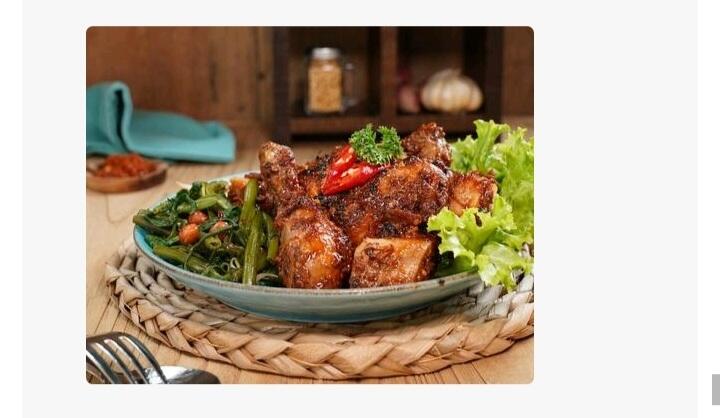 Ini dia daftar makanan tradisional Indonesia yang populer, lengkap dengan asalnya: