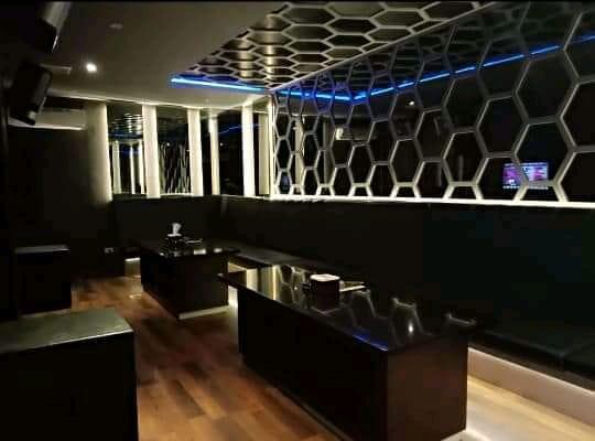 REVOO EXECUTIVE KARAOKE JAKSEL