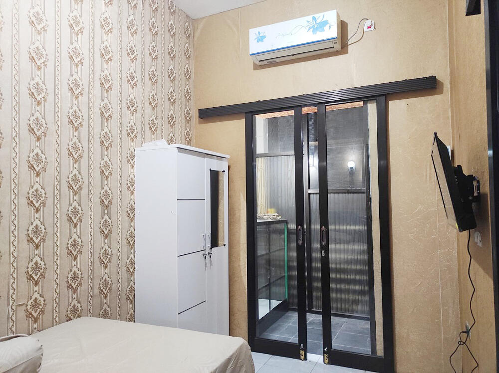 Kost Dekat Universitas Wijaya Kusuma, The Central Mall Surabaya