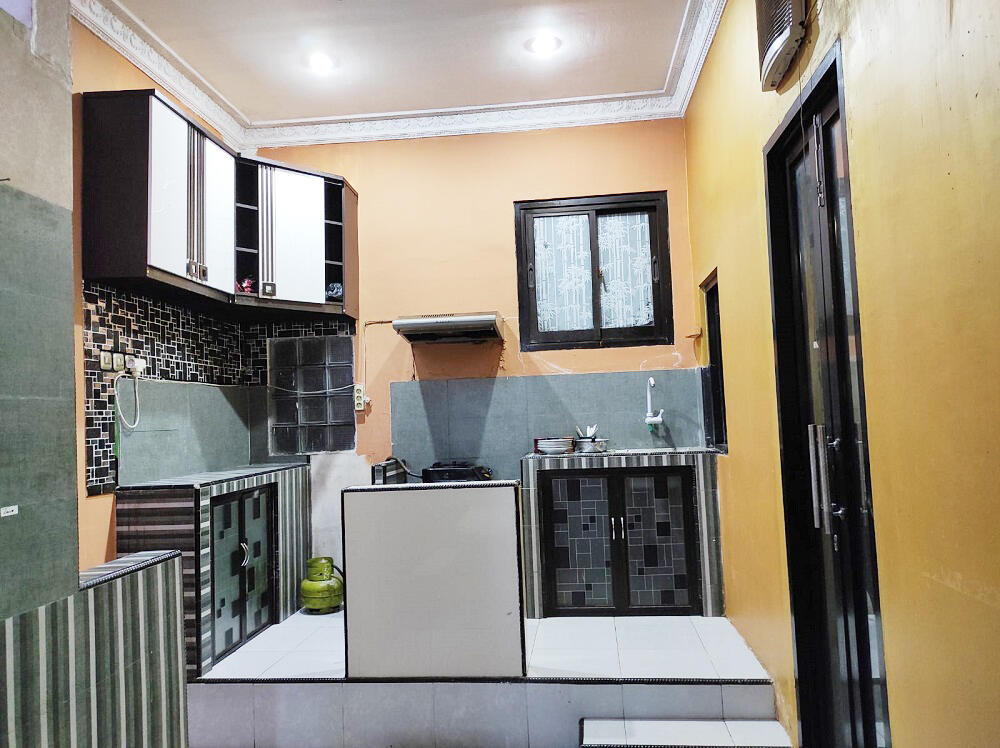 Kost Dekat Universitas Wijaya Kusuma, The Central Mall Surabaya